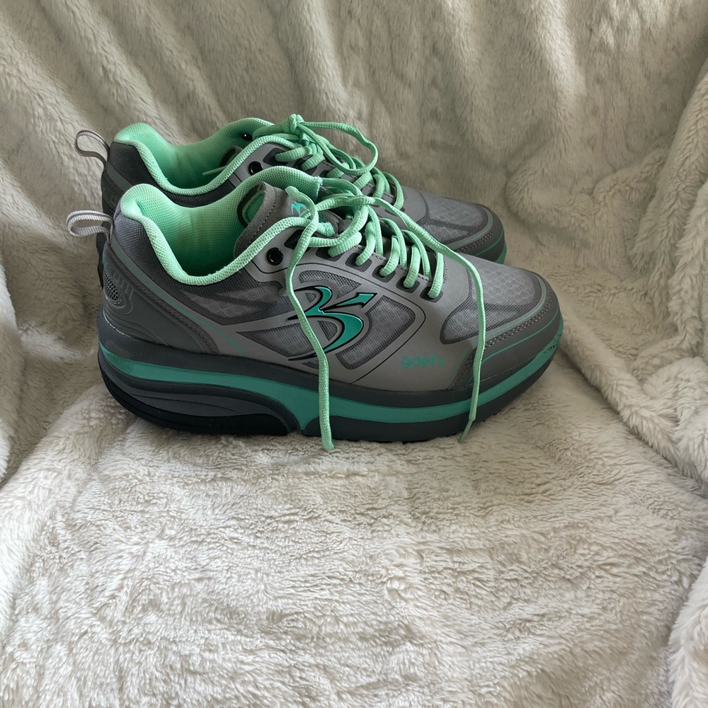 gdefy women’s orthotic tennis shoes